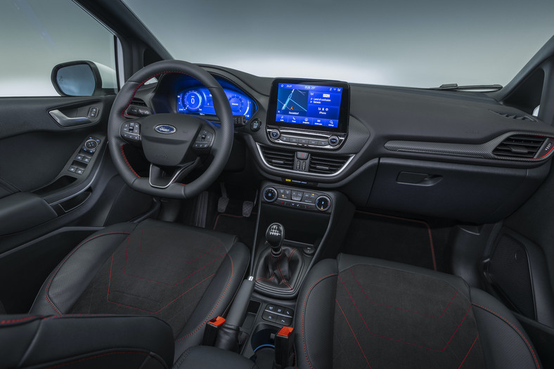 2021 FORD FIESTA STUDIO INTERIOR 15