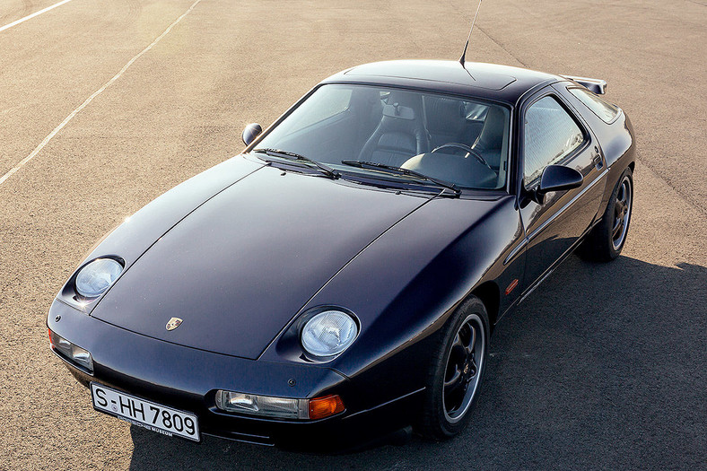 Porsche 928 GTS