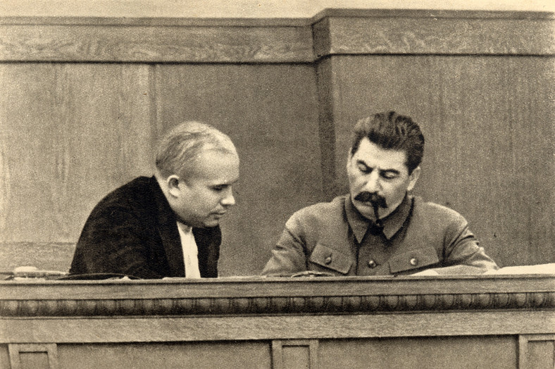 Józef Stalin i Nikita Chruszczow. Zdjęcie z 1936 roku