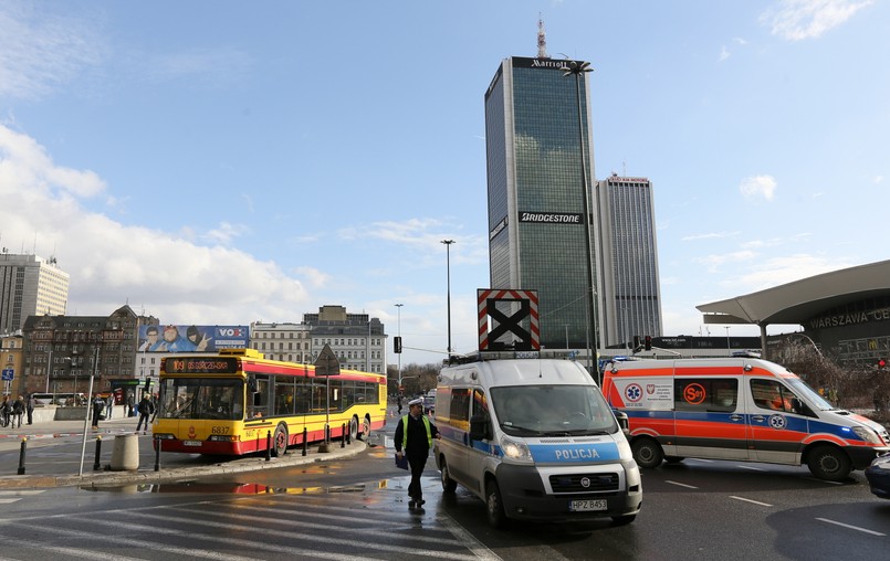 Miejsce wypadku przy Dworcu Centralnym w Warszawie