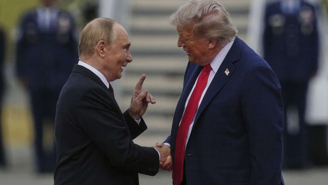 Trump poirytowany postawą Putina. "Pracował 24 godziny bez przerwy" [RELACJA NA ŻYWO]