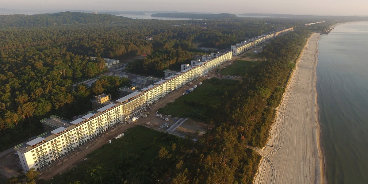 Prora - budowa kurortu rozpoczęła się w 1936 roku. Zostanie ukończony dopiero za kilka lat