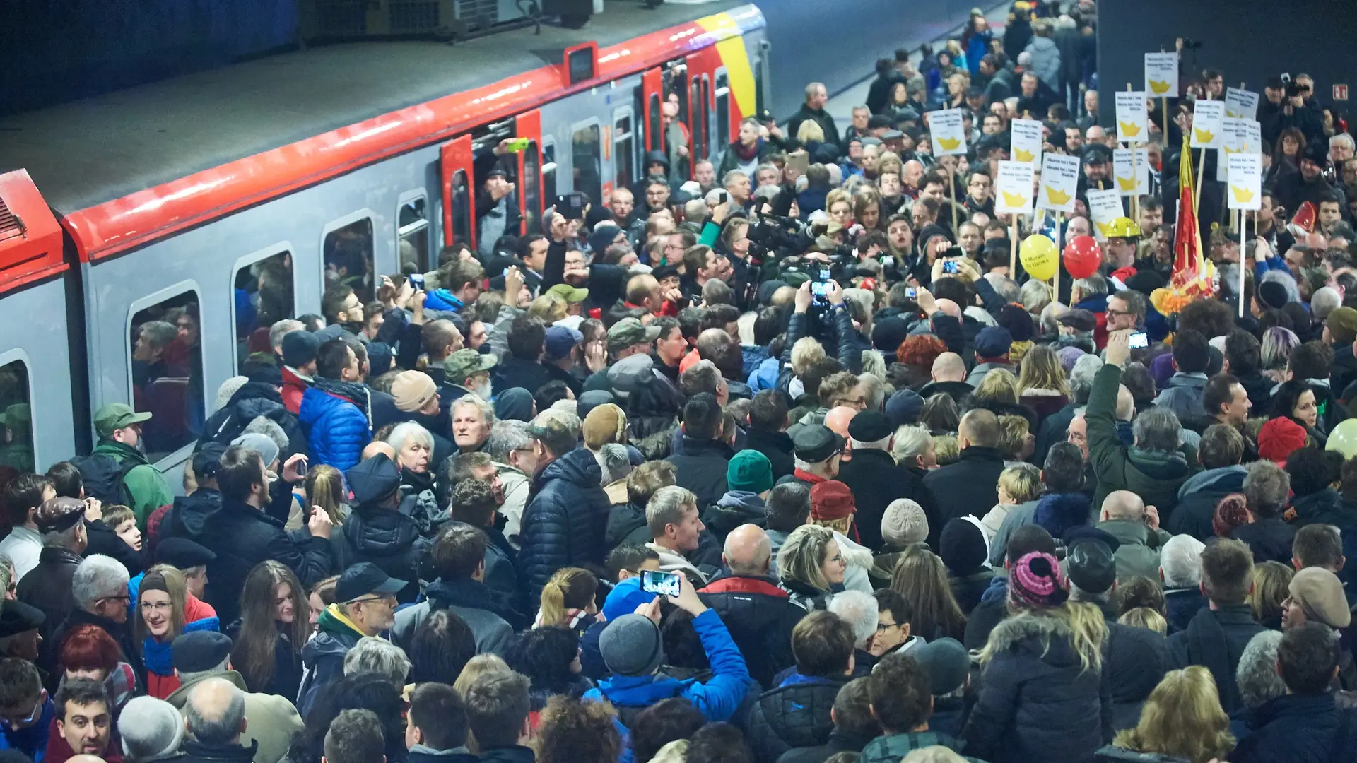 Łódź ma dworzec, którego nie trzeba się wstydzić. Można? Można!