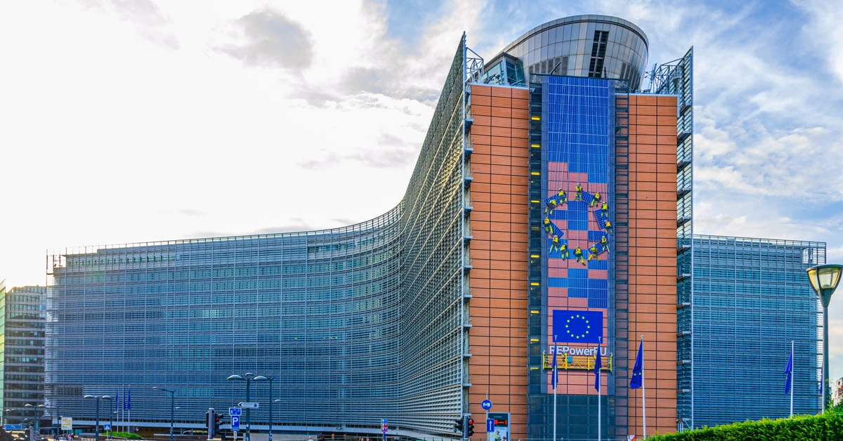 Komisja Europejska wypłaciła Polsce miliardy euro. Kolejna rata na Fundusz Odbudowy