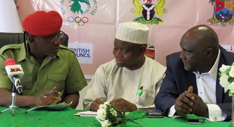 Sports minister, Solomon Dalung (L), NOC President, Gummel (M) and NOC Secretary, Tunde Popoola (R).