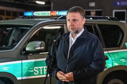 Poradnik bezpieczeństwa trafi do każdego domu. Rząd drukuje 13 mln egzemplarzy