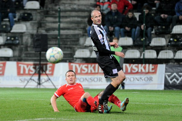 Puchar Polski: Widzew za burtą. Sandecja gra dalej