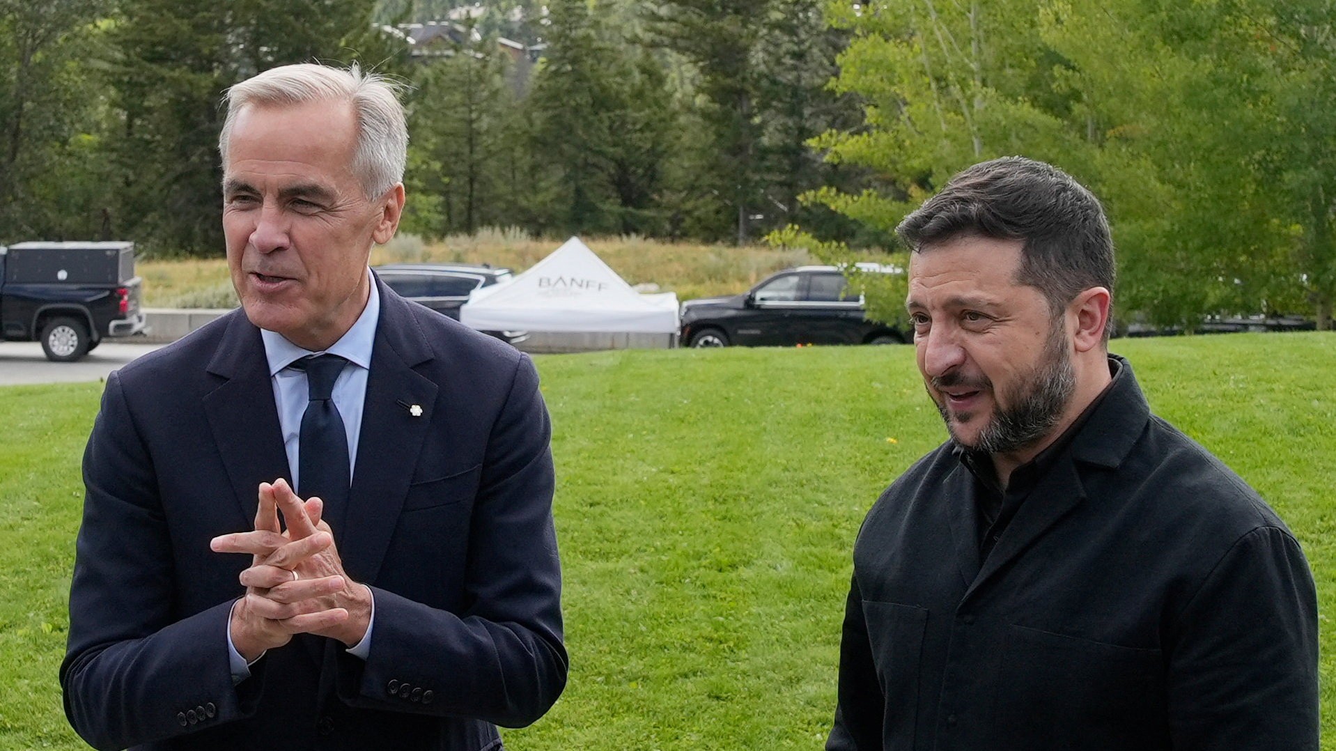 Mark Carney na stretnutí s Volodymyrom Zelenským
