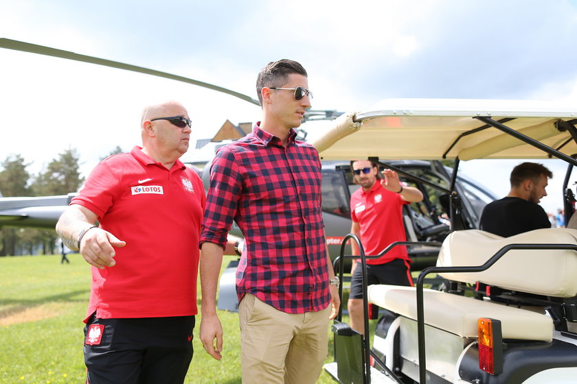 Robert Lewandowski helikopterem trafił na zgrupowanie w Arłamowie