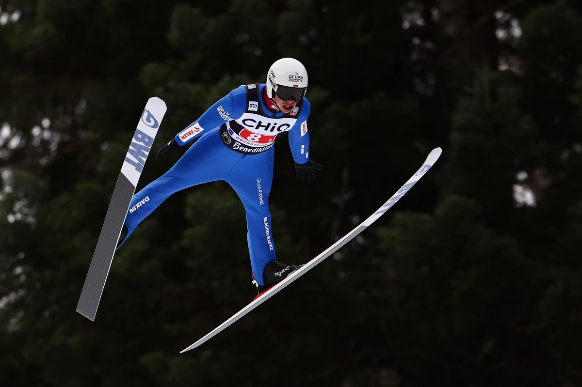  PŚ w skokach. Kamil Stoch w Oberstdorfie wyrównał swój najlepszy występ w sezonie