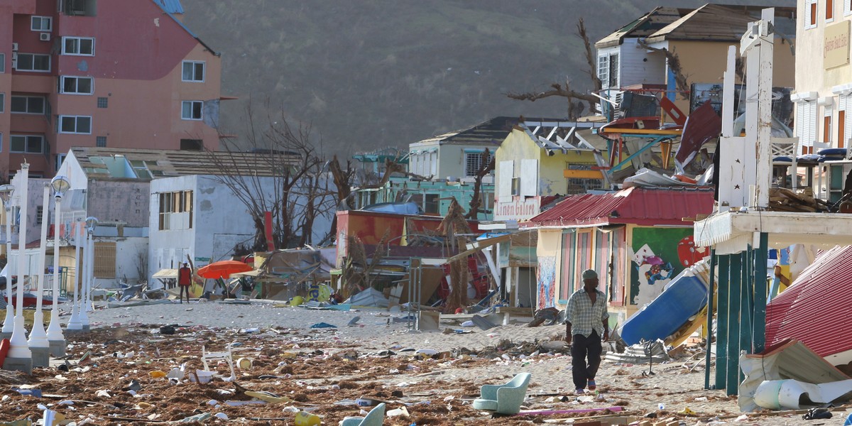 Wyspa Sint Maarten po przejściu huraganu Irma