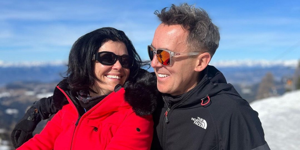Katarzyna Cichopek i Maciej Kurzajewski na nartach we Włoszech.