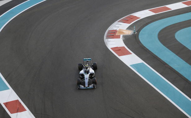 Rosberg wygrał wyścig Formuły 1 o Grand Prix Abu Zabi