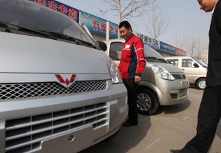 Chiny: Kurs na prawo jazdy kosztuje 1300 dolarów. Egzamin zdało już ponad 236 mln Chińczyków