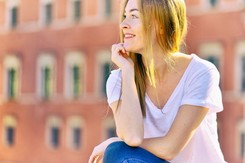 Imię, które nosi tylko 10 kobiet w Polsce. Jest przepiękne! Oznacza 'perłę oceanu'