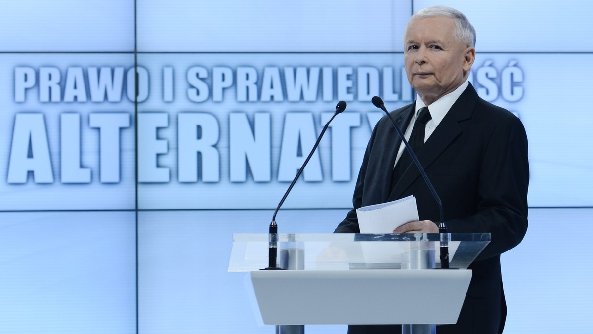 Jarosław Kaczyński zapowiedział ofensywę legislacyjną Prawa i Sprawiedliwości. Szczęśliwiec wygrał 30 milionów złotych w Lotto. Barack Obama ujawnił recepturę piwa, które warzone jest w jego własnym browarze w Białym Domu. Sprawdź, co jeszcze wydarzyło się w sobotę i niedzielę w Polsce i na świecie!