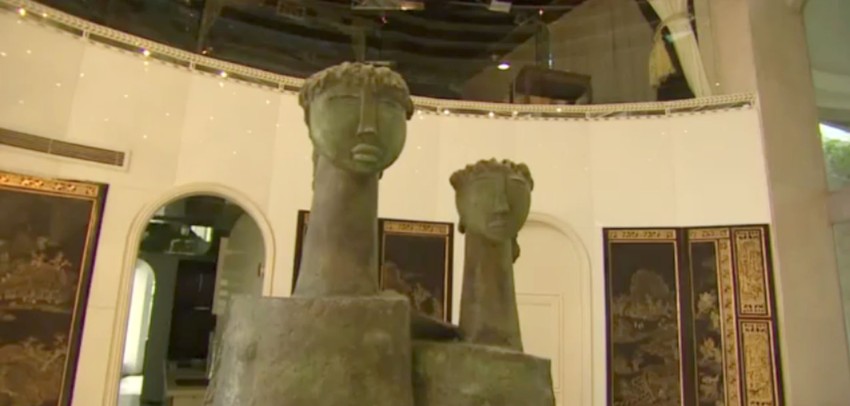 Stan ukrašavaju modernističke skulpture