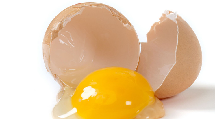 A tojást senki nem tisztítptta meg felszolgálás előtt (illusztráció)