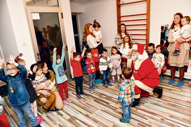Kada deca u pravo vreme prestanu da veruju u Deda Mraza, ne razčaraju se