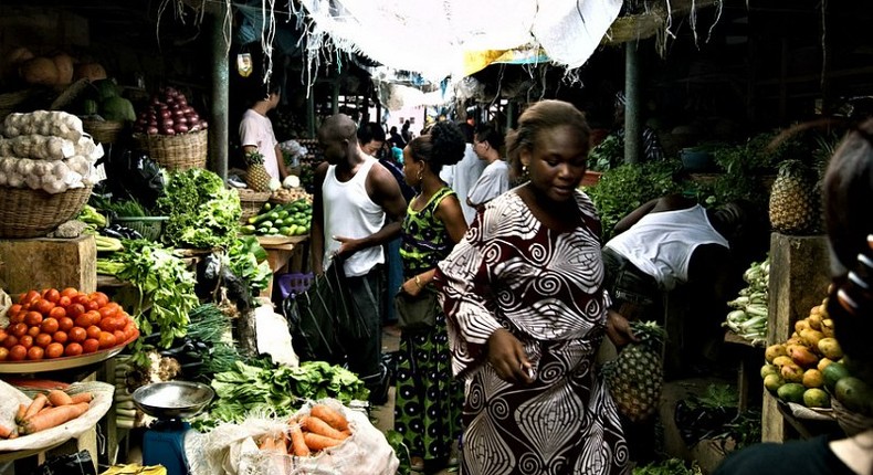 How to get the best deals while shopping in Nigerian markets