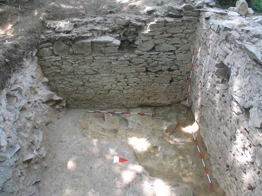 Srednjevekovna kuća sa Rudnika