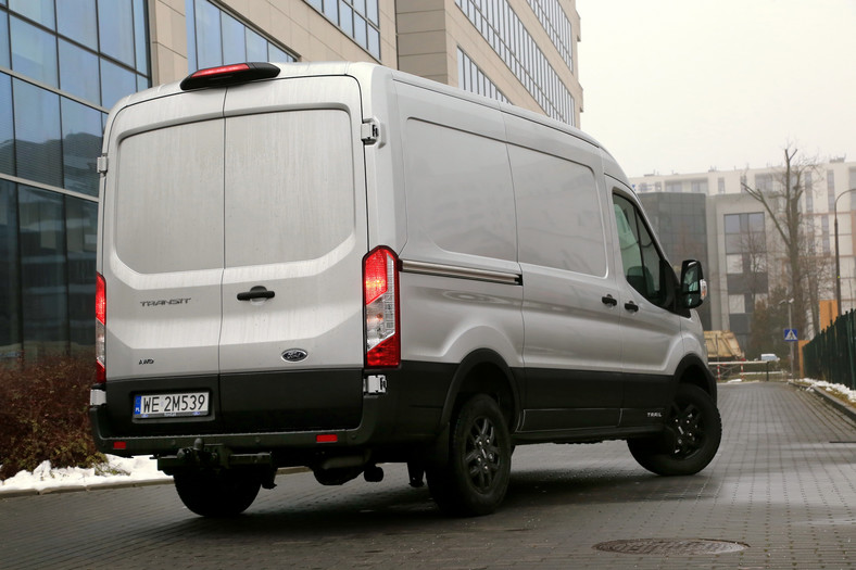 Ford Transit 350 L3H2 2.0 New EcoBlue 170 KM AWD