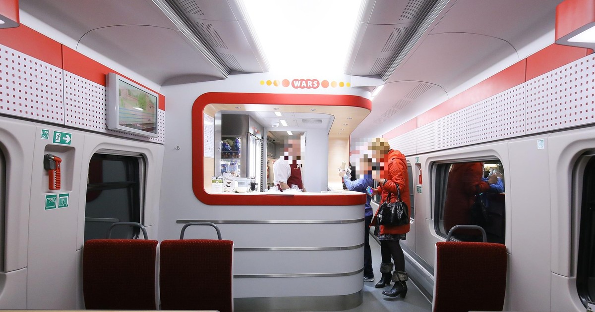 Wagony WARS znikną z pociągów? PKP stawia na nową usługę, pasażerowie narzekają