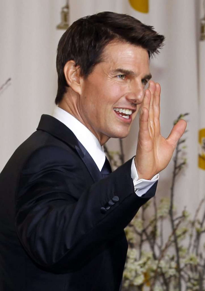 TOM CRUISE KATIE HOLMES