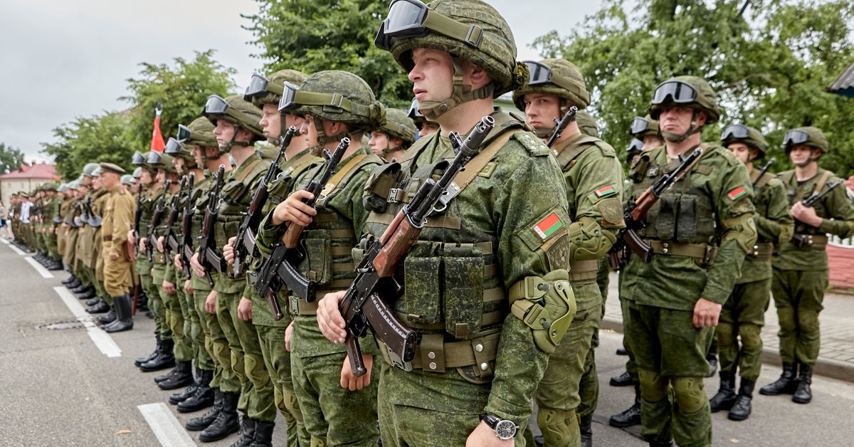 Tysiące żołnierzy "rosyjskiego NATO" na Białorusi. Ćwiczą trzy rodzaje operacji