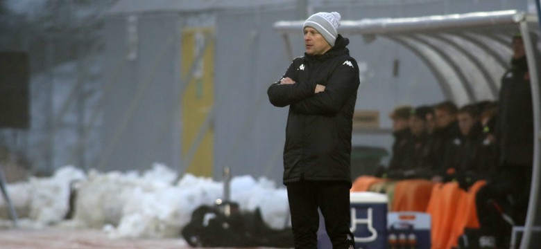 Trener Widzewa przeprasza kibiców za porażkę z Arką