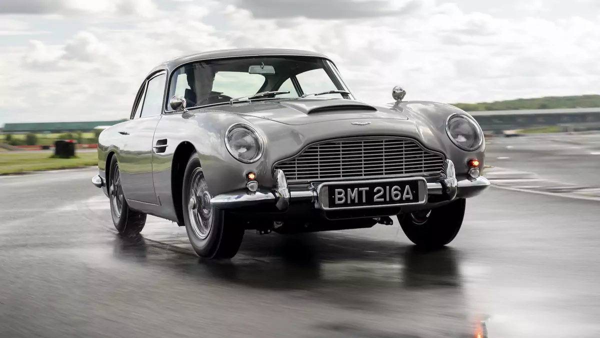 Aston Martin DB5 Goldfinger Continuation