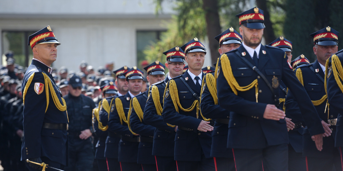 Straż Marszałkowska rośnie w siłę. Wiemy, ilu funkcjonariuszy już ochrania Sejm i Senat. 