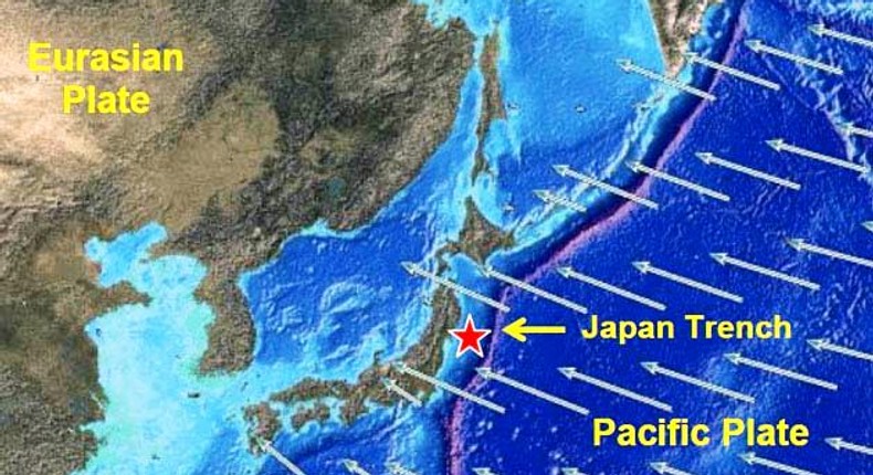 Quake of 5.9 magnitude strikes off Japan