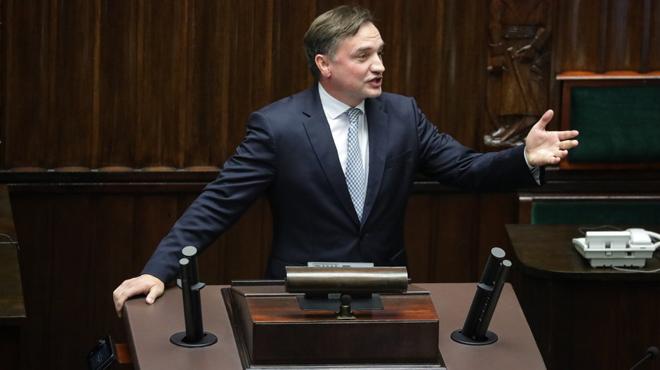 Zbigniew Ziobro na sali obrad Sejmu w Warszawie, 2023 r.