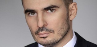 Piotr Antkiewicz: Wielbiciel salsy i motocykli ma zrewolucjonizować Avivę