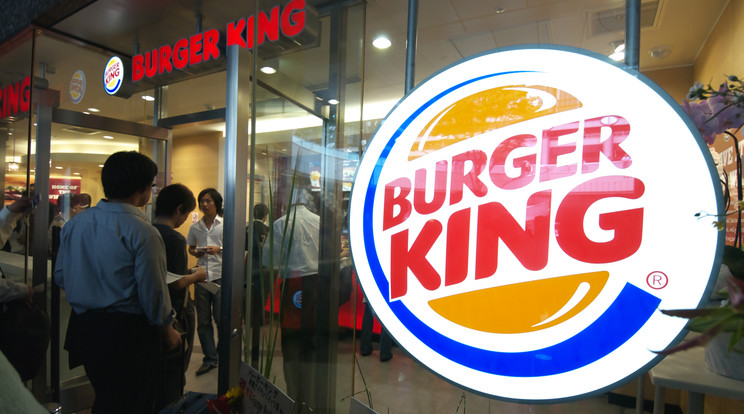 Megromló szendviccsel reklámoz a Burger King /Fotó:Northfoto