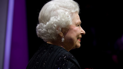 A gyász emészti II. Erzsébet királynőt Fülöp halála óta? Az elmúlt egy évben többször betegeskedett a most koronavírussal megfertőződött uralkodó 
