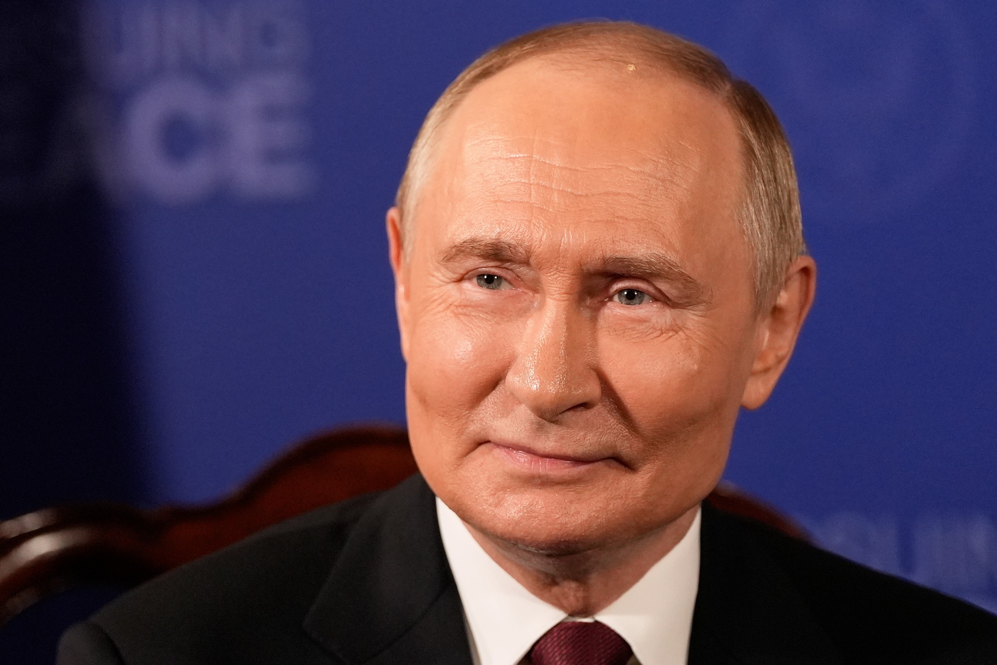 Ruský prezident Vladimir Putin v piatok 15. augusta 2025 na spoločnej základni Elmendorf-Richardson na Aljaške.