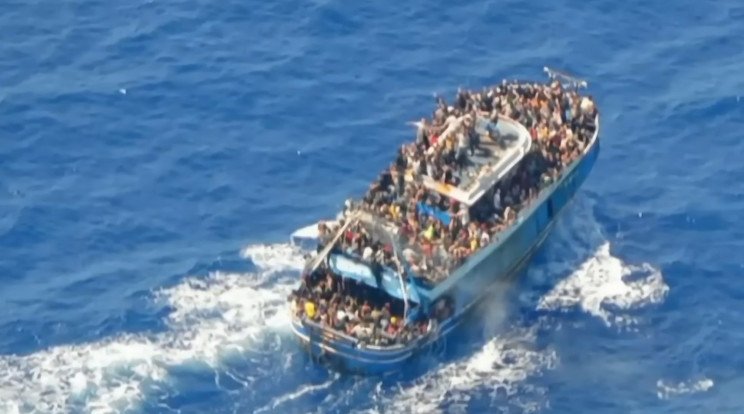 Akár 500 halálos áldozata is lehet a görög hajókatasztrófának / Fotó: YouTube