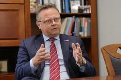 Rosyjska rakieta w polskiej przestrzeni powietrznej. "Ambasador Rosji zostanie wezwany do MSZ"