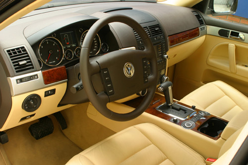 VW Touareg - Ekstremalnie różne