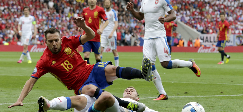 Euro 2016: Hiszpania ograła Czechów, Gerard Pique dał triumf