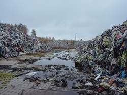Pożary nielegalnych wysypisk odpadów to katastrofa dla środowiska. Na szczęście zdarzają się coraz rzadziej