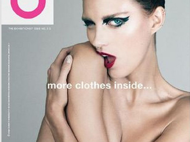 Anja Rubik topless i od mrocznej strony