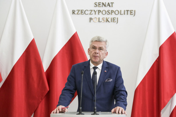 Zgłoszone poprawki, które pozytywnie zaopiniowały senackie komisje, wyeliminują zastrzeżenia dot. nowelizacji Kodeksu karnego tak, że będzie to dobra ustawa, która w sposób adekwatny będzie karała pedofilów; każdą klęskę można przekuć w sukces - powiedział w piątek marszałek Senatu Stanisław Karczewski.