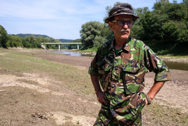 Mirosław Piela, radny gminy Lutowiska: W starych sadach, gdzie zawsze było w bród jabłek, śliwek, też nic się nie rozwija, jak powinno.