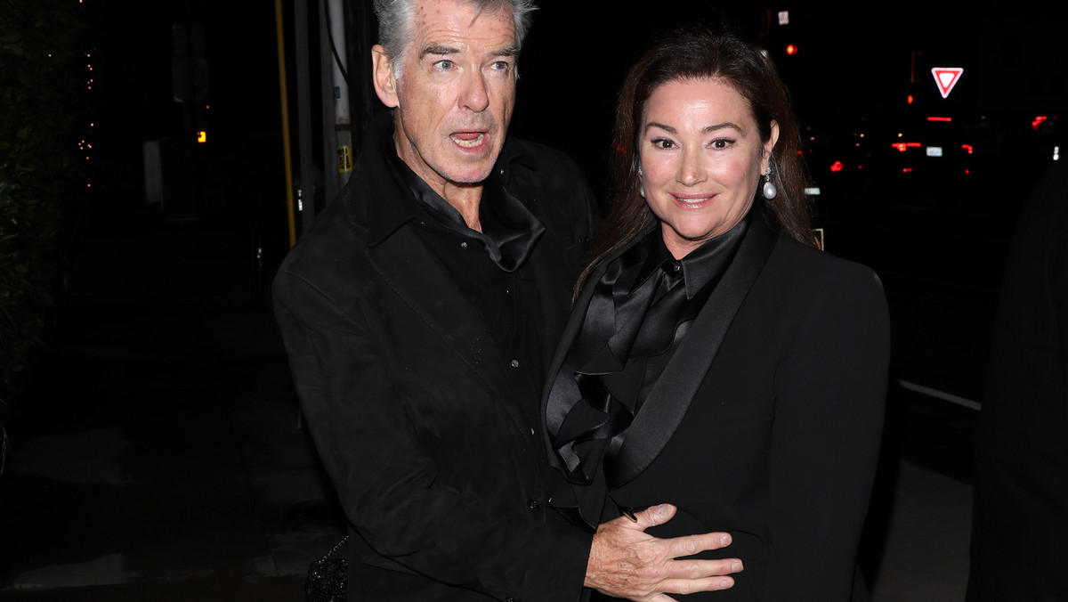 Pierce Brosnan pokazał się z Keely Shaye Smith. To pierwszy raz od miesięcy