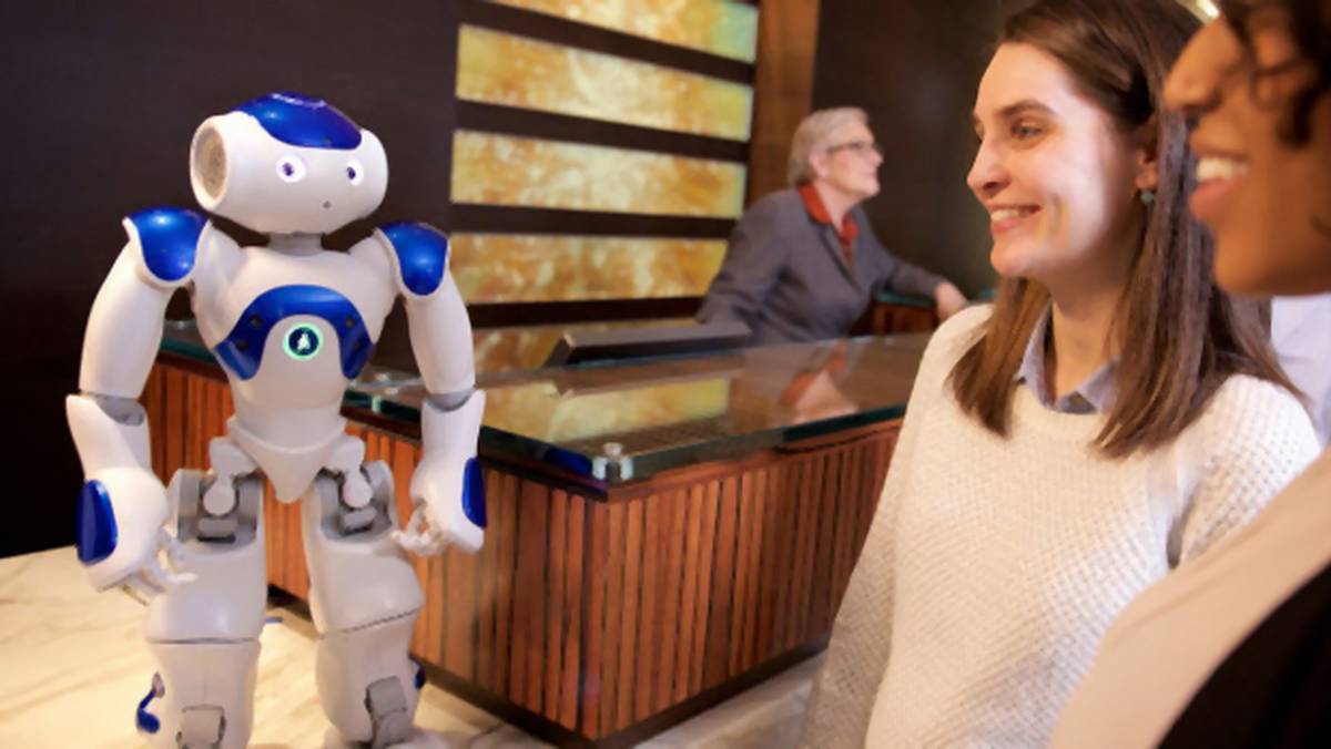 IBM pracuje nad umieszczeniem inteligentnych robotów w hotelach
