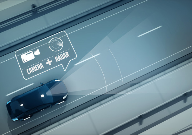 Volvo prezentuje nowy system, który wykrywa krawędzie jezdni i bariery. WIDEO