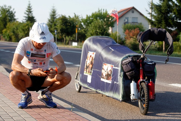 Piotr Kuryło w drodze do Aten